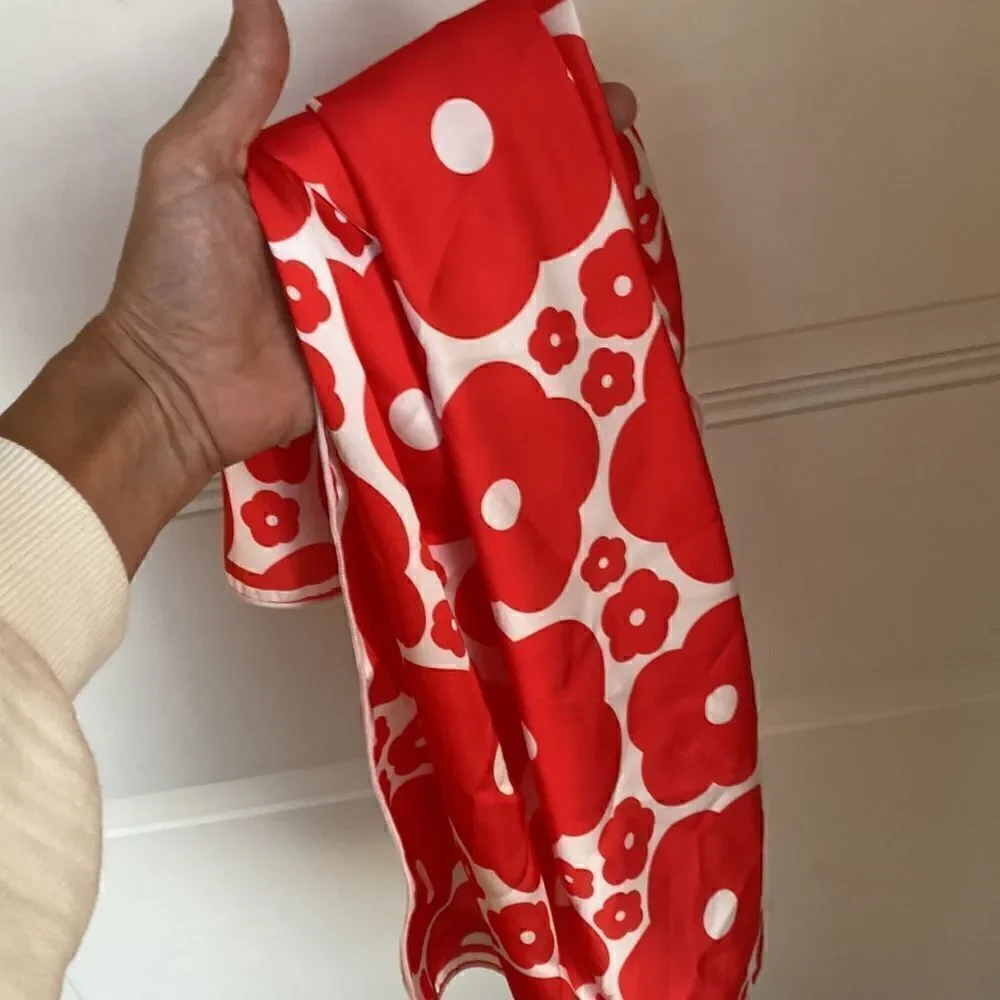 New Without Tag  Red Flower Scarf With White Background